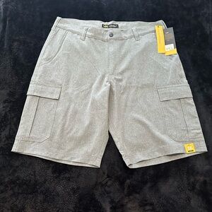Lee Men’s Light Gray Cargo Shorts